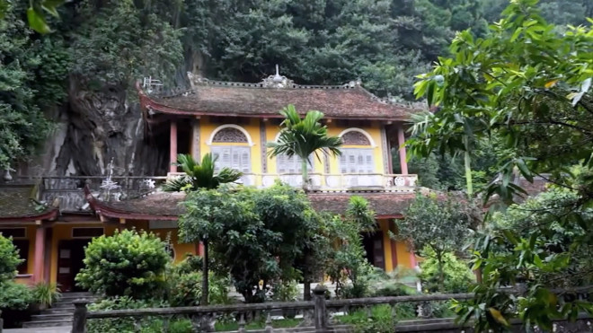 Động Địch Lộng - Cây sáo đá khổng lồ của tạo hóa, ngàn năm vi vu giữa đất trời - 2