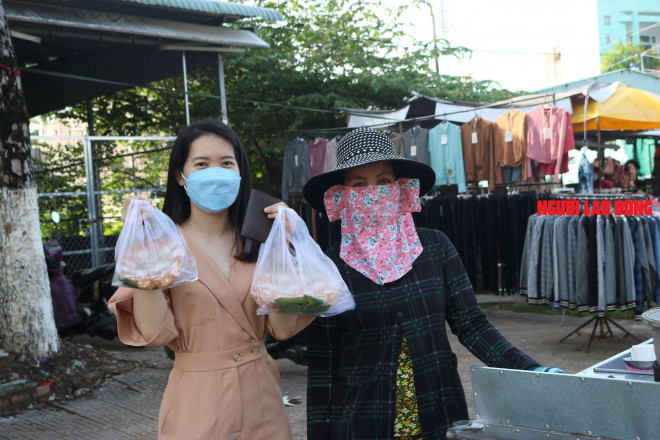 CLIP: Bánh bò nướng “siêu ngon” ở Bạc Liêu, ăn một lần là… ghiền - 13