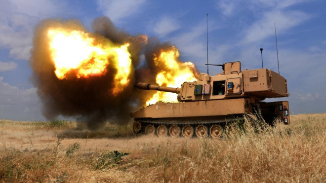 Lực lượng này đã tăng đều đặn về quy
mô từ 13.000 lên 40.000 quân kể từ năm 2014 - và sự gia tăng được
công bố gần đây cho thấy chiến dịch quân sự của Nga nhằm vào
Ukraine đang diễn ra nghiêm trọng như thế nào.