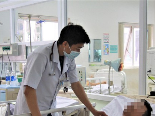 Sức khỏe đời sống - Nhậu ‘đặc sản’ nhộng ve sầu, 3 người đàn ông nhập viện