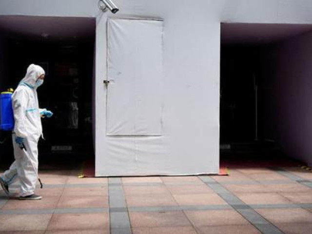 Thế giới - Trung Quốc hứng chịu làn sóng Covid-19 mới