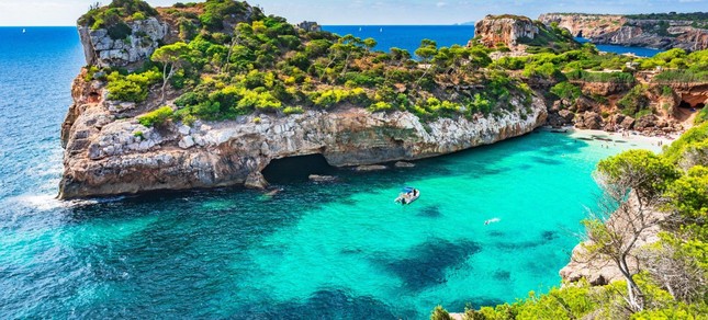 Du lịch Tây Ban Nha: Đảo Majorca và muôn vàn tụ điểm &#34;sống ảo&#34;, giải nhiệt - 6