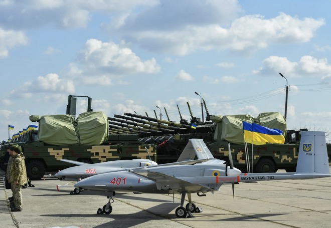 Máy bay không người lái&nbsp;Bayraktar TB2 của Ukraine.
