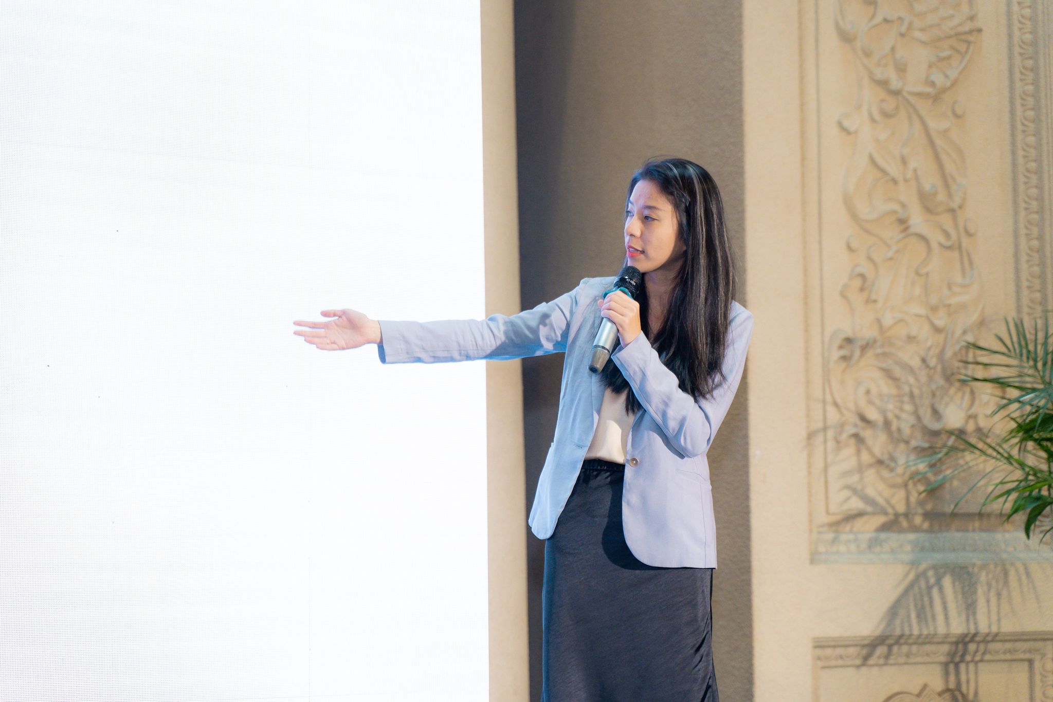 Bà Nguyễn Lê An Phương - Giám đốc Sản phẩm của TWIN chia sẻ tại sự kiện