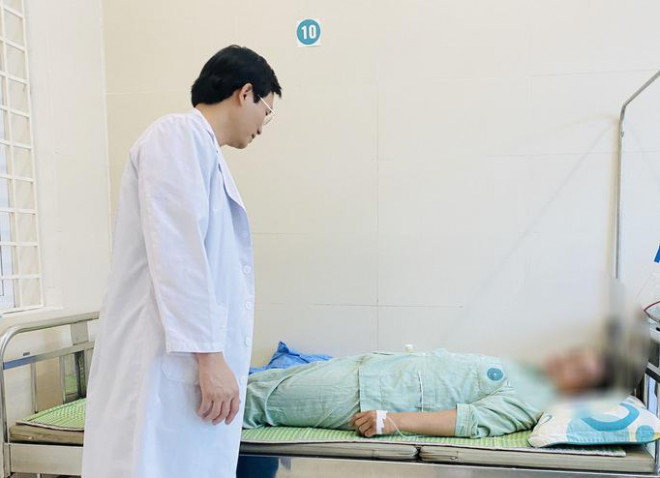 Bác sĩ Nguyễn Quốc Đông cho biết thời gian qua, bệnh viện đã tiếp nhận, điều trị một số trường hợp bị vỡ vật hang