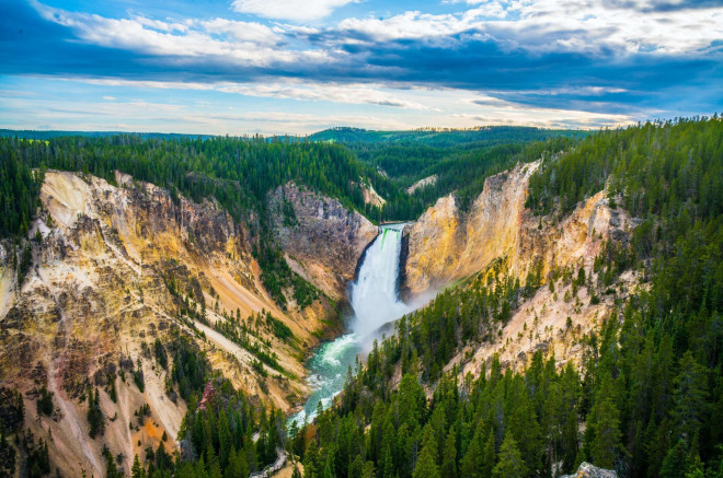 Những điều tuyệt diệu, kỳ thú ẩn chứa trong công viên quốc gia Yellowstone - 1