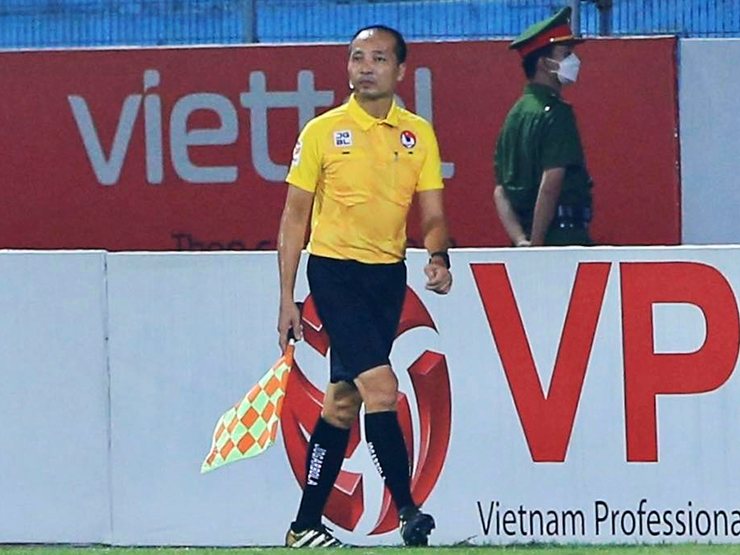 Bóng đá - Kỷ luật trọng tài dính lỗi rất nặng ở trận Viettel - Hà Tĩnh