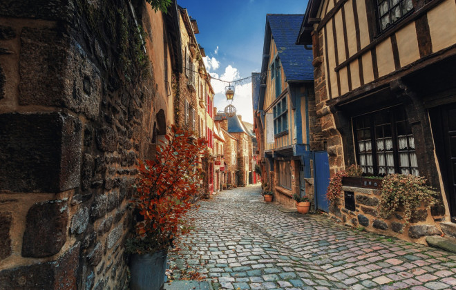 Lãng du ở làng cổ mang nét duyên dáng của nước Pháp thơ mộng - 10
