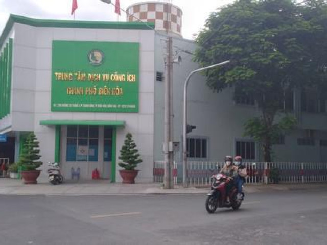 Tin tức trong ngày - Trung tâm dịch vụ công ích TP Biên Hòa thuê xe rửa đường giá 320 triệu đồng/tháng