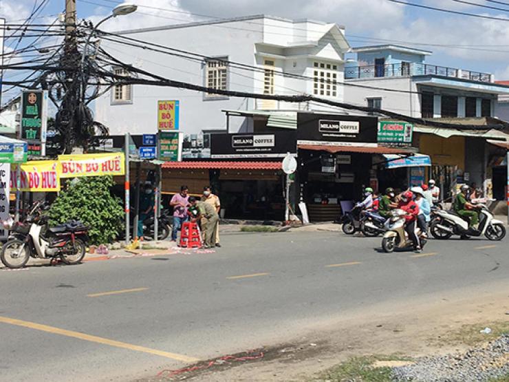 Tin tức trong ngày - TP.HCM: Đang chạy xe máy, người đàn ông lên cơn co giật rồi tử vong