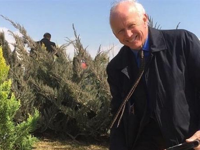 Thế giới - Iran tuyên bố bắt Phó đại sứ Anh