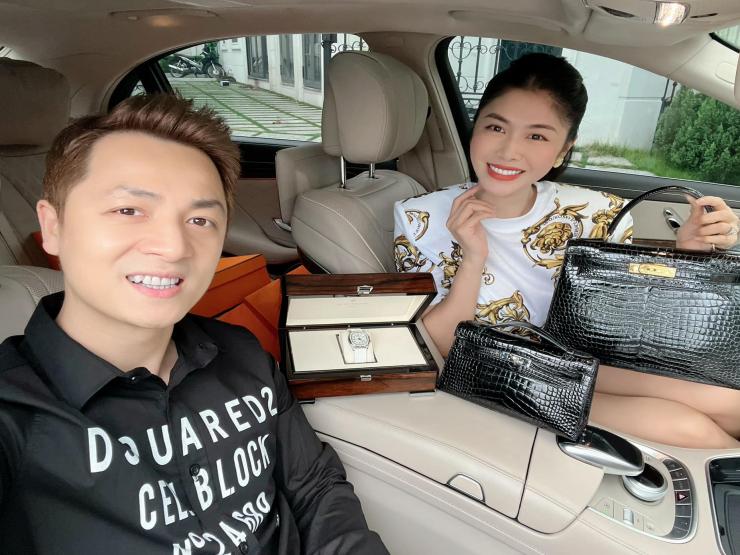 Đời sống Showbiz - Đăng Khôi tặng vợ quà sinh nhật hơn 5 tỷ khiến dân tình "choáng"