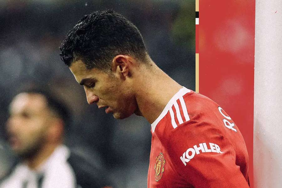 Ronaldo bỏ tập đòi rời MU: Có xứng đáng làm huyền thoại &#34;Quỷ đỏ&#34;? - 6