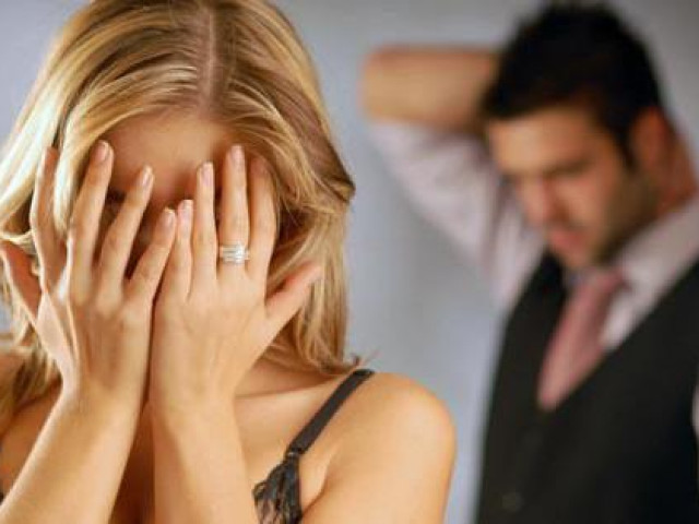 Sức khỏe đời sống - Nữ sinh 20 tuổi "dính" sùi mào gà vì quan hệ với người mới quen qua app hẹn hò