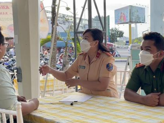 Tin tức trong ngày - "Yêu cầu chủ quán nhậu báo tin "thượng đế" say xỉn": CSGT TP HCM nói gì?