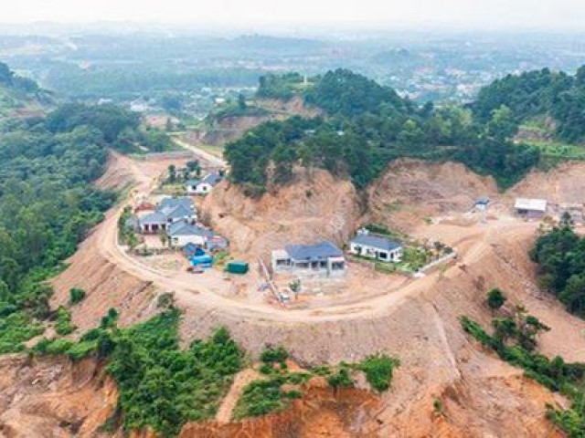 Tin tức trong ngày - Phía sau những xe "Hổ vồ"