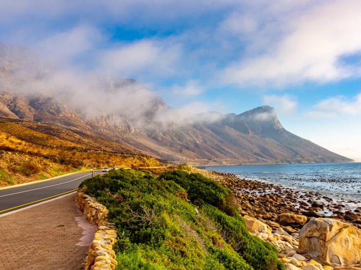 Du lịch - 10 cung đường đẹp ngoạn mục nhất trên khắp thế giới