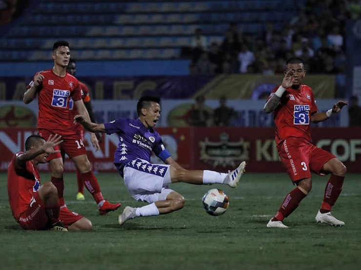Khó lường vòng 6 V-League: Hà Nội ”đại chiến” Hải Phòng, ngôi đầu đổi chủ?