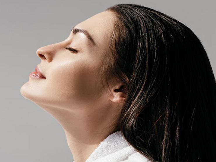 Làm đẹp - Rất nhiều phụ nữ thêm bước chăm sóc này để có làn da không tì vết