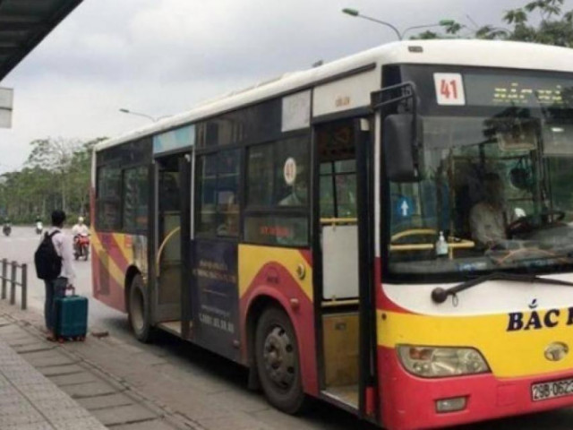 Vụ Bắc Hà bỏ loạt tuyến buýt: Hà Nội cam đoan ”có phương án thay thế ngay”