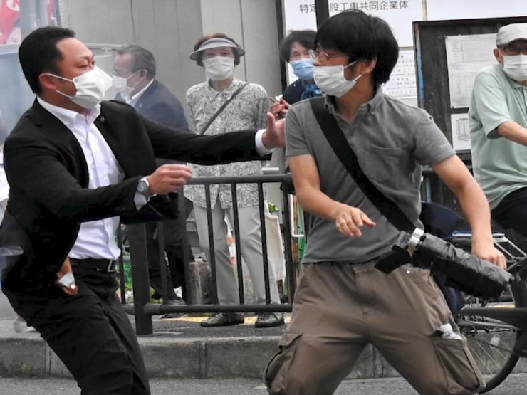 Thế giới - Lời khai mới tiết lộ nghi phạm tính toán ra sao khi ám sát ông Abe