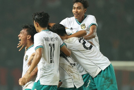 Video bóng đá U19 Indonesia - U19 Myanmar: Ronaldo lập công, đại tiệc tưng bừng (U19 Đông Nam Á)
