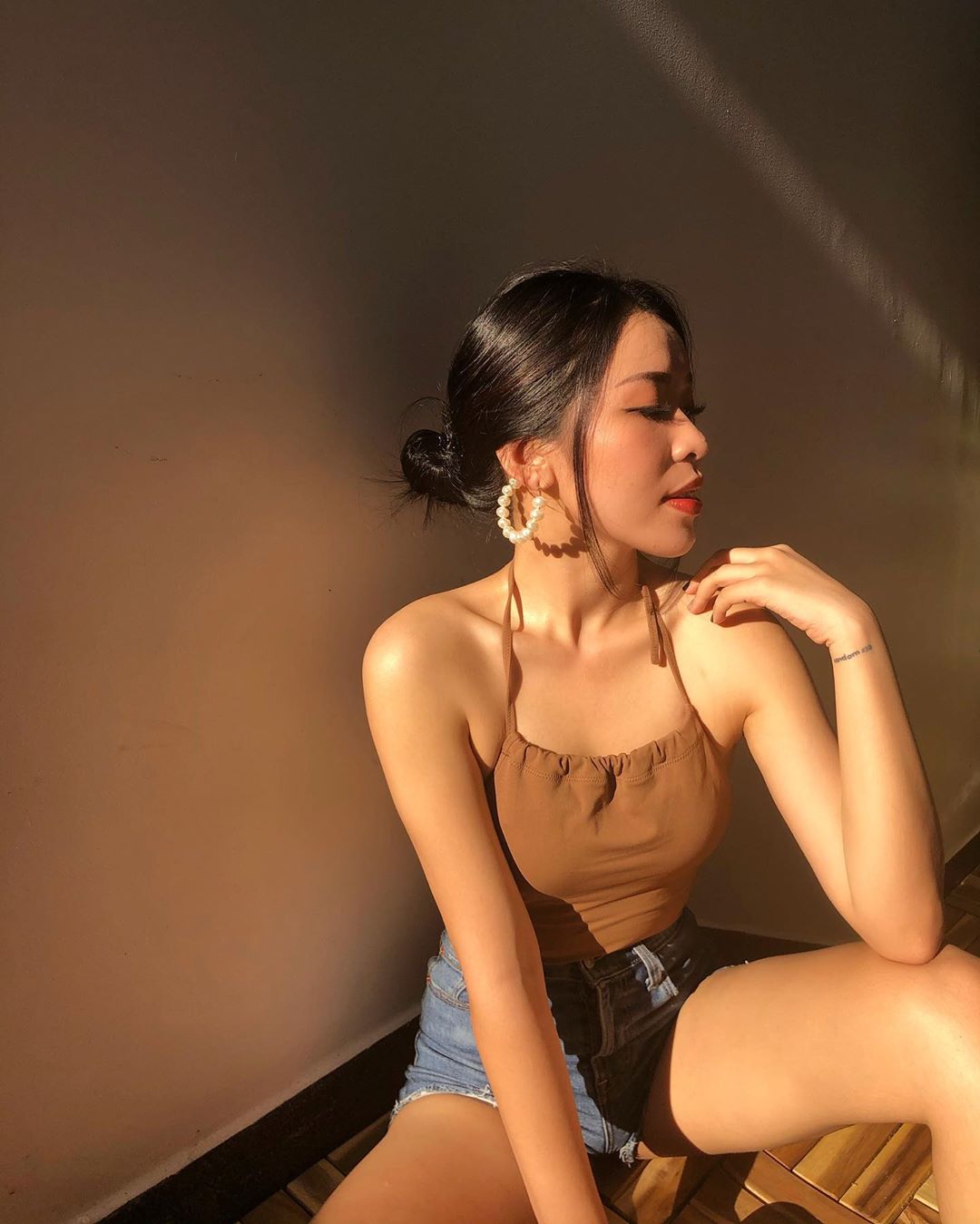 Mặc váy yếm hở vẫn sang như hot girl Hà thành từng được trai Trung Quốc "ùn ùn xin cưới" - 4