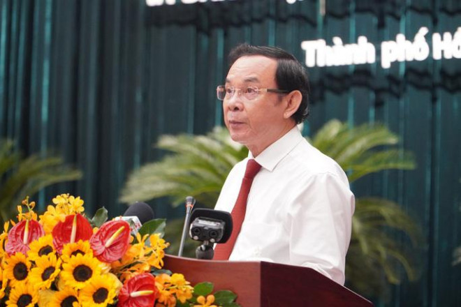 Bí thư Thành ủy TP HCM Nguyễn Văn Nên phát biểu tại hội thảo