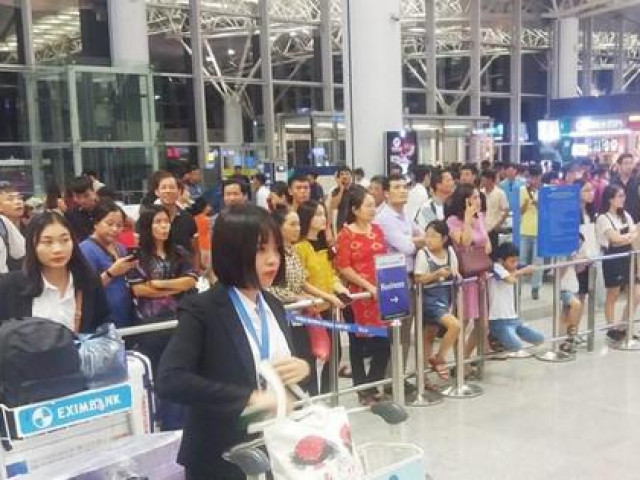 Tin tức trong ngày - Thanh tra Chính phủ chỉ ra sai phạm, Bộ LĐ-TB&amp;XH nói chỉ 'rút kinh nghiệm'