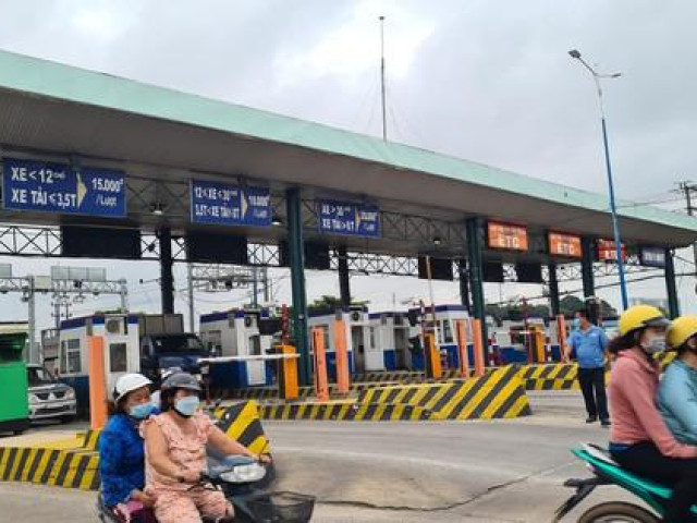 Tin tức trong ngày - Bị người dân phản ứng, Becamex giảm 1000 đồng/lượt cho xe qua trạm thu phí