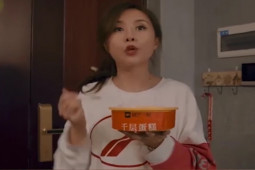 Clip hài hước - Anh thợ sửa điều hòa bá đạo và cô chủ nhà khó đỡ