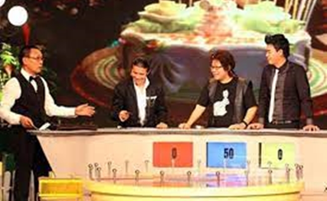 Nhà báo Lại Văn Sâm cũng là một phần làm nên thương hiệu của “Chiếc nón kỳ diệu” từ những số phát sóng đầu tiên vào năm 2001. Sau “Chiếc nón kỳ diệu”, Lại Văn Sâm tiếp tục ghi dấu ấn với vai trò MC trong: "Đấu trường 100", "Hãy chọn giá đúng", "Chúng tôi là chiến sĩ", "Giai điệu tự hào"...&nbsp;
