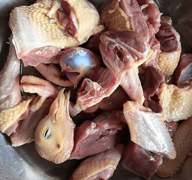 Bí quyết nấu súp chim bồ câu cực bổ dưỡng, thơm ngon - 1