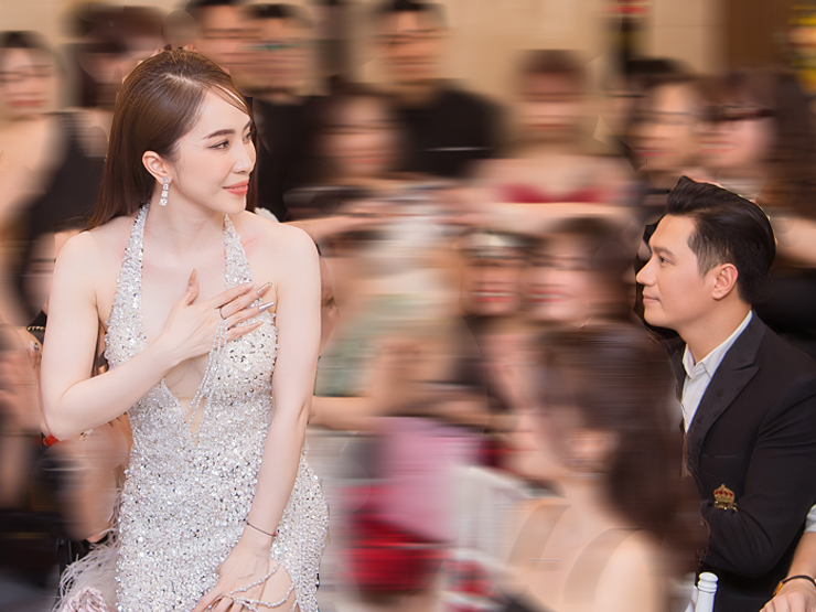 Đời sống Showbiz - Việt Anh nhìn Quỳnh Nga "không chớp mắt"