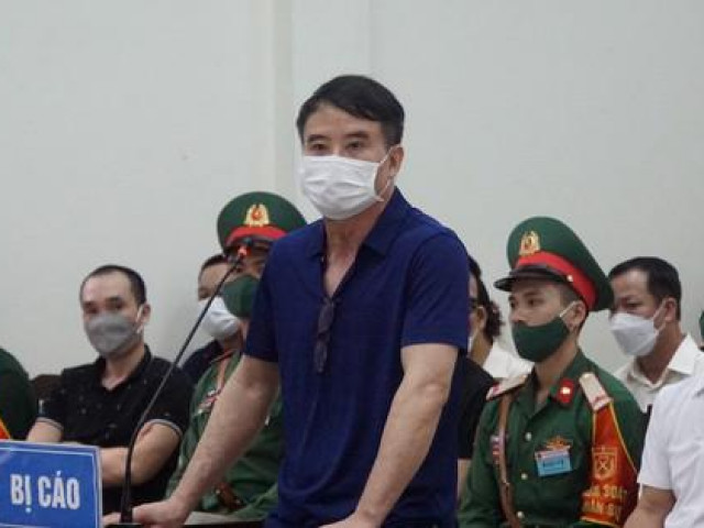 Tin tức trong ngày - Cựu đại tá dọa trùm buôn lậu xăng "bây giờ muốn gì" khi bị cắt tiền hối lộ?