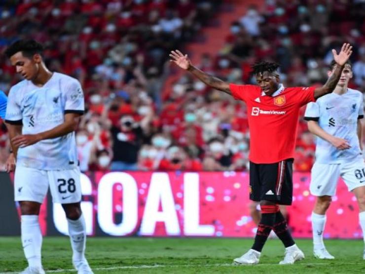 Bóng đá - MU đại thắng Liverpool: Báo Anh chấm điểm Ten Hag 10/10, ngầm "chê" Darwin Nunez