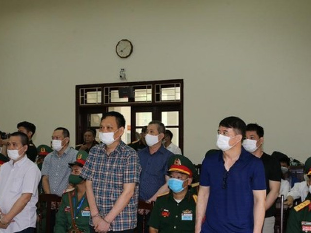 Dẫn giải ‘trùm’ xăng lậu từ Đồng Nai ra Hà Nội để xét xử 2 cựu tư lệnh cảnh sát biển