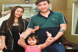 Nhạc - Con gái "Sao Mai" Nguyễn Ngọc Anh theo chân bố mẹ đi thu âm ca khúc mới