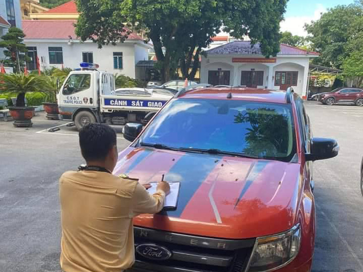 Tin tức trong ngày - Sự thật vụ nữ tài xế ở Quảng Ninh bị kiện vì giúp người gặp nạn đi cấp cứu