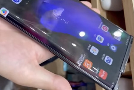 Ngắm chiếc điện thoại đáng tiếc nhất của LG