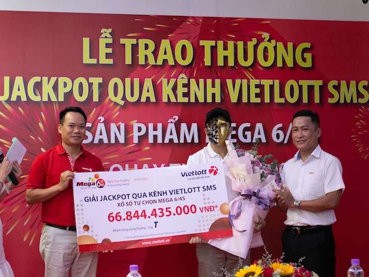 Công nghệ thông tin - Chọn "giờ vàng" mua vé số qua điện thoại, thuê bao MobiFone "ẵm" hơn 66 tỉ