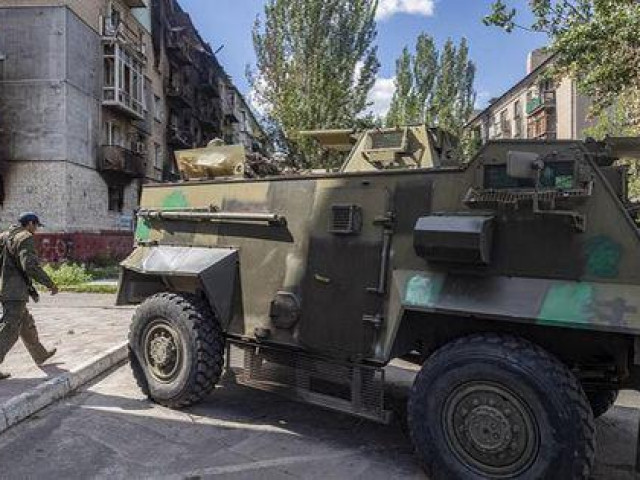 Thế giới - Khủng hoảng Nga - Ukraine: Ukraine dùng chiến thuật mới