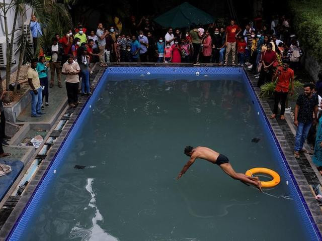 Thế giới - Cảnh tượng hiếm thấy bên trong Dinh Tổng thống Sri Lanka