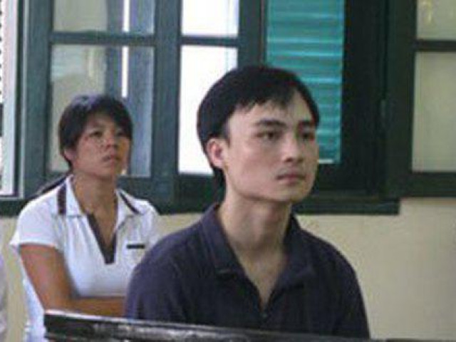 Pháp luật - Sự "lãng mạn tàn nhẫn" của kẻ cuồng yêu khi trang trí 99 bông hồng bên thi thể người tình