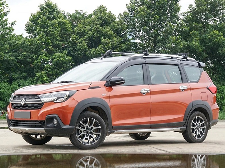 Giá xe Suzuki XL7 lăn bánh tháng 7/2022, ưu đãi tương đương 10 triệu đồng