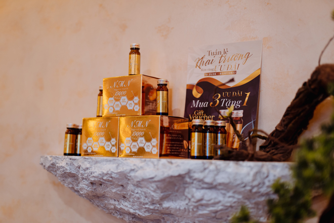  NMN Quatro Liquid 15000 được trưng bày tại showroom METAO (số 4 phố Huế, phường Hàng Bài, quận Hai Bà Trung, TP Hà Nội)