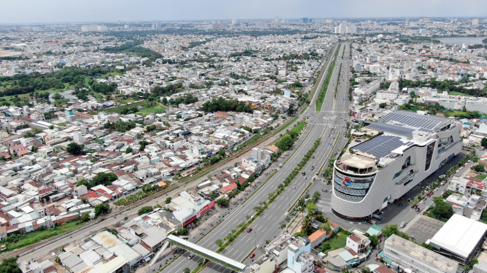 Tuyển dụng khu Đông TP.HCM: Đa dạng sản phẩm, đảm bảo doanh số, đâu là công ty môi giới BĐS phù hợp? - 1