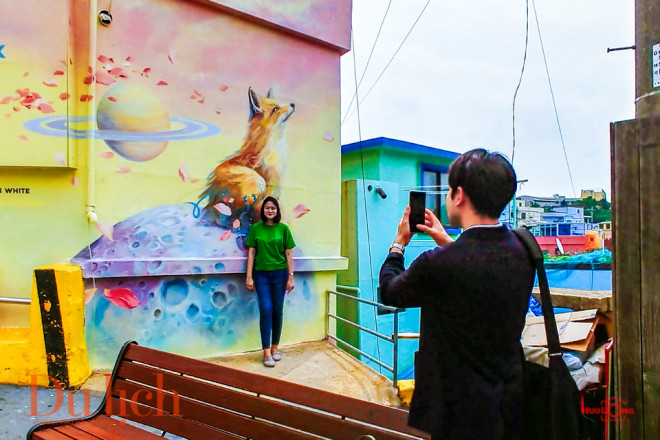 Thỏa sức "sống ảo" ở bất kỳ ngóc ngách nào của ngôi làng để lưu lại kỷ niệm