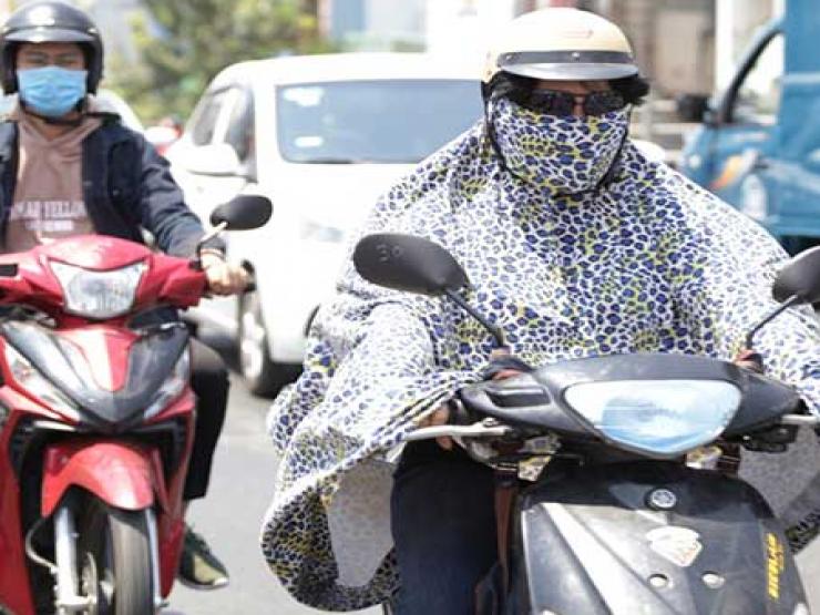 Tin tức trong ngày - Thời tiết cuối tuần: Nắng nóng quay lại miền Bắc, miền Nam mưa dông về chiều tối