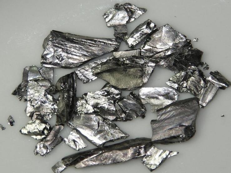 Thị trường - Tiêu dùng - Nếu thấy "mảnh sắt vụn" này hãy cất vào két sắt, vì đem bán ăn tiêu cả đời không hết